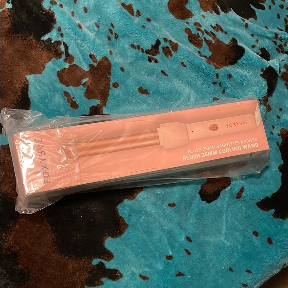 FOXYBAE Blush 25mm Curling Wand - Pink
